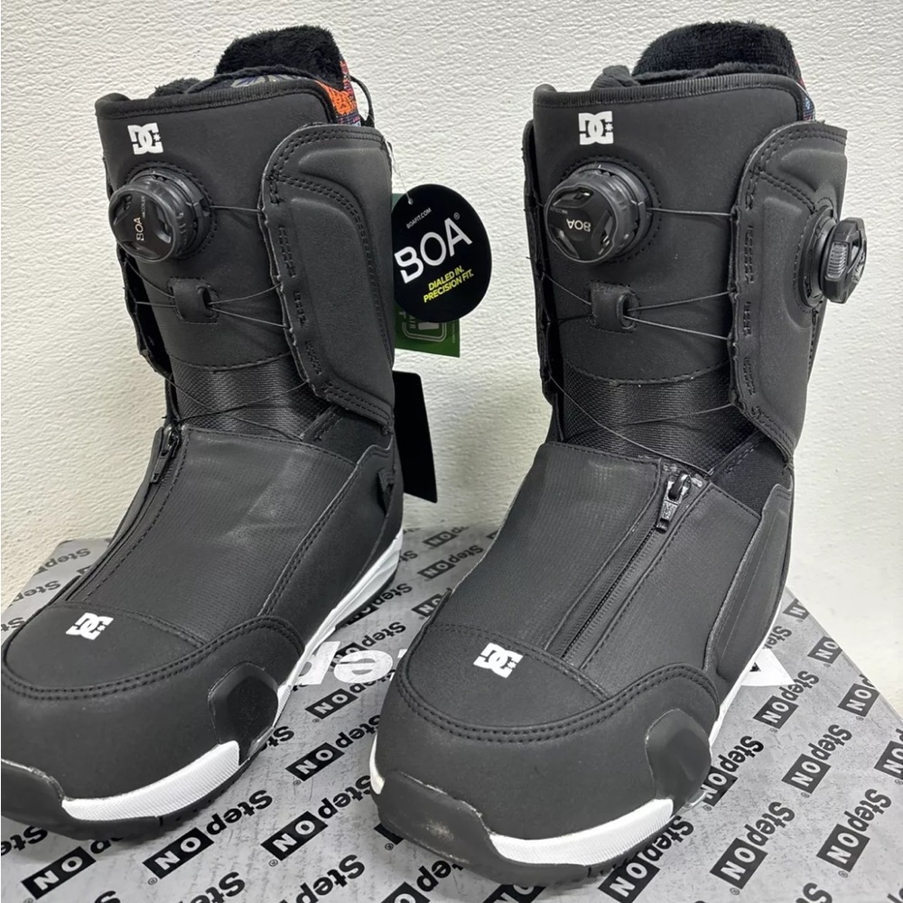 2023 DC Women's Mora Step On Boa Snowboard Boots Size 8.5 #5D1